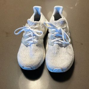 Adidas Ultra Boost sz 7.5